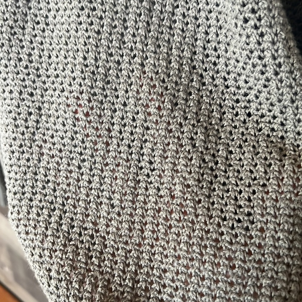 Cute Gray Knit Hooded V-Neck Sweater - Picture 5 of 7